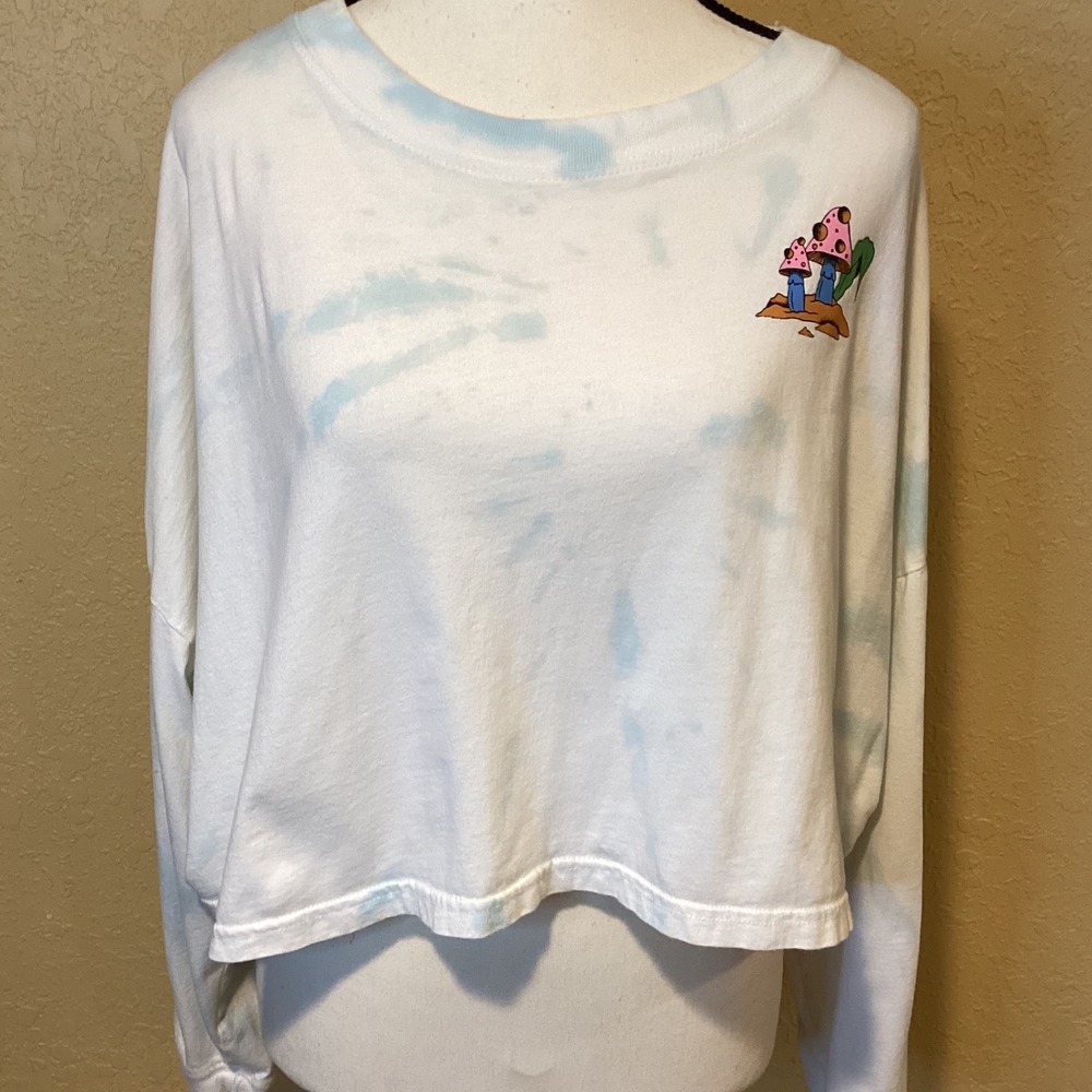 aLAB Gayle Balance‎ Is Key Blue Tie Dye Long Sleeve Crop T-Shirt, Women's Medium